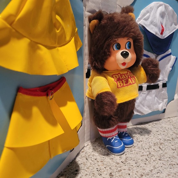 VTG Rare Playskool 1979 'Playful Bear' w/ Clothes Set Plush Plastic Face✨️NEW - Picture 15 of 16